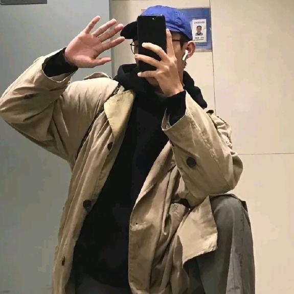 小董同学