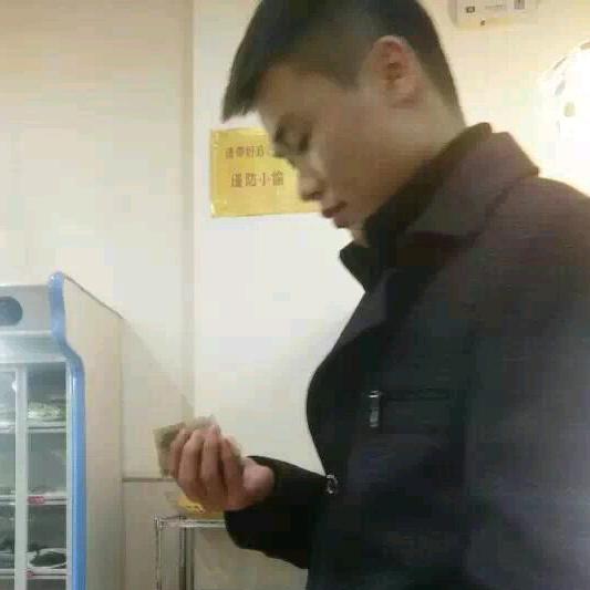 欲饮桂花同载酒