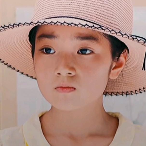 丶读着纳兹念作夏