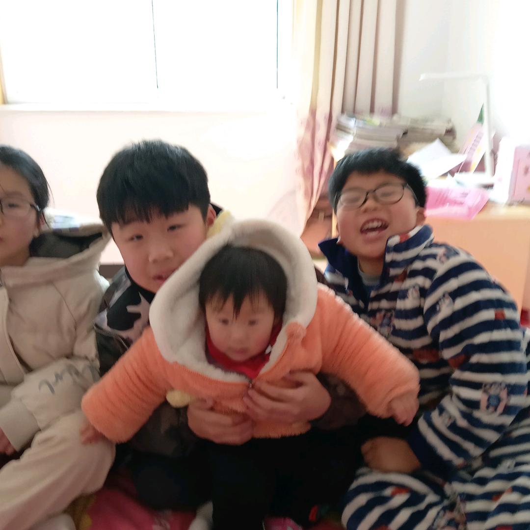 张忠翠(拒绝私聊)(62年虎)