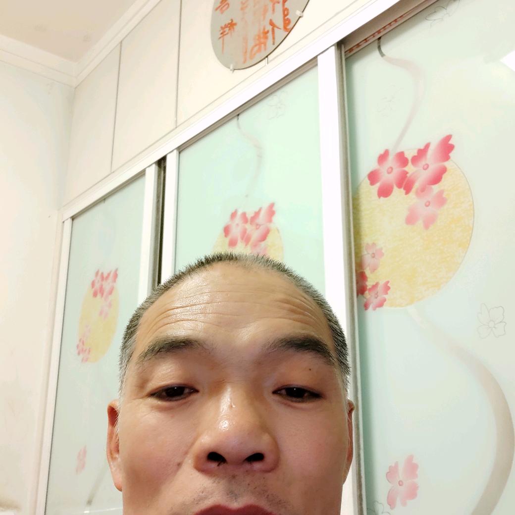 快乐小伙