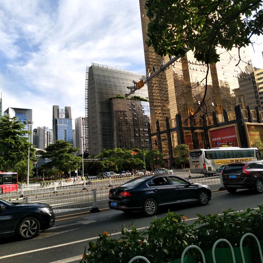 阿斌。