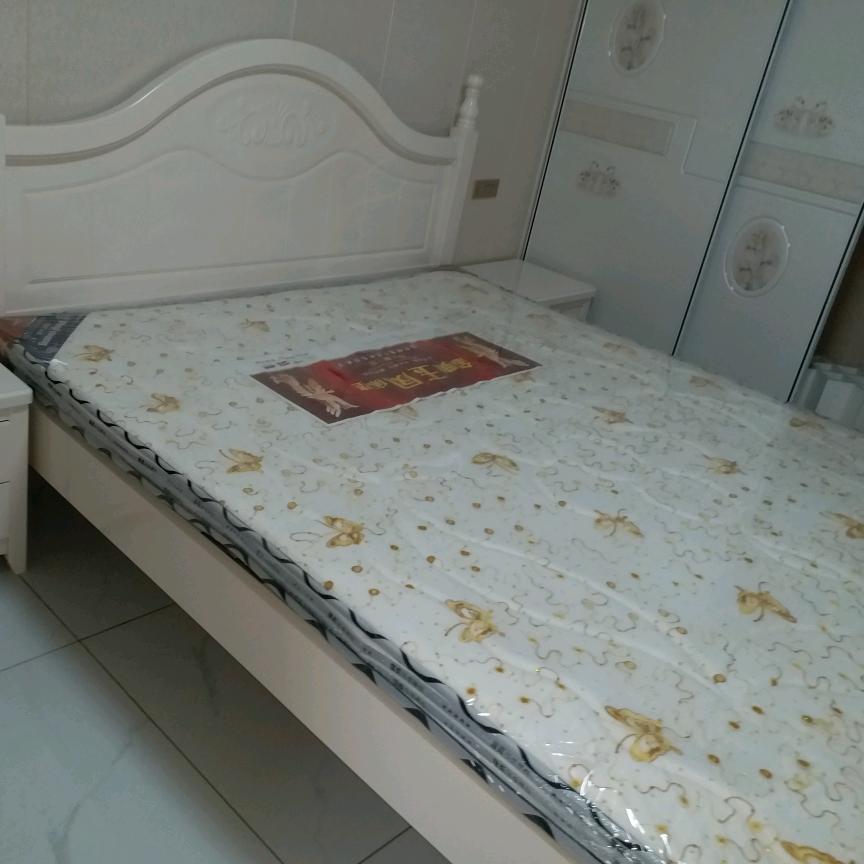 A平富旺家具承接订做床垫 、沙发