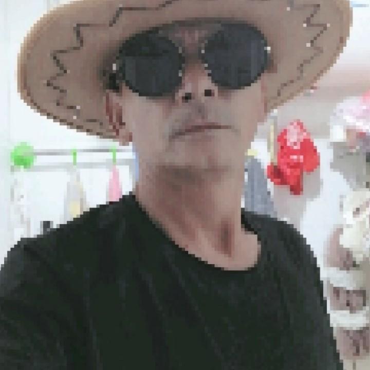 老王