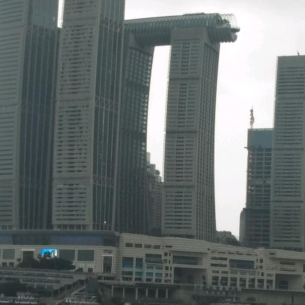 仰望星空中的那朵云