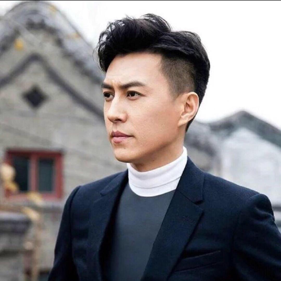 等爱的玫瑰