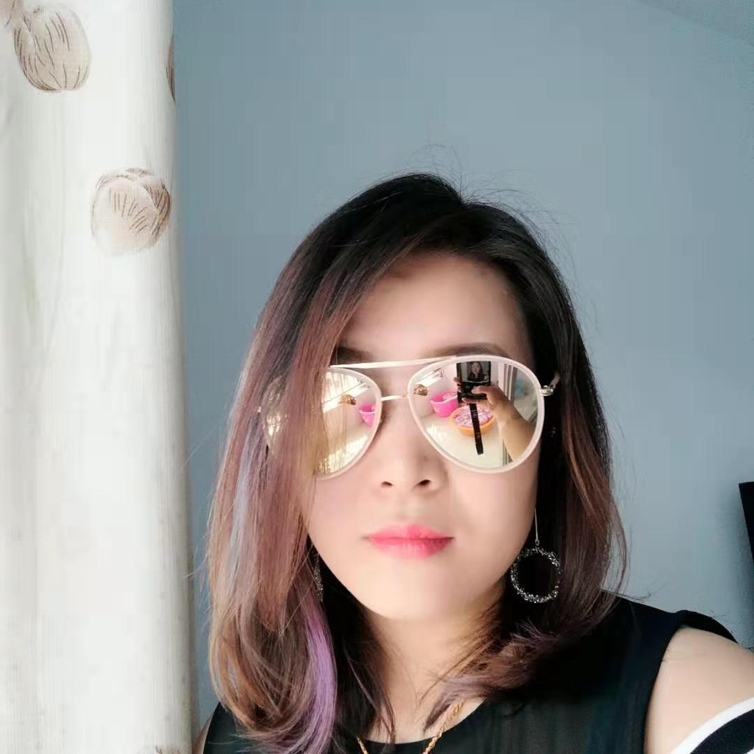 皮肤管理师小雨