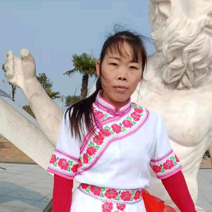黄兴。