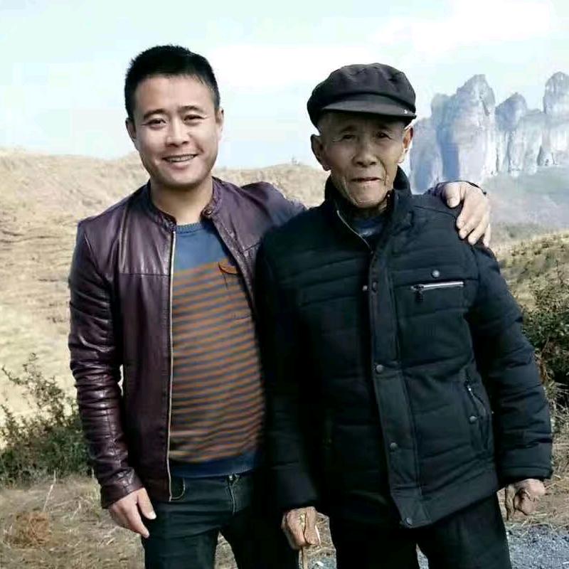 张白痴
