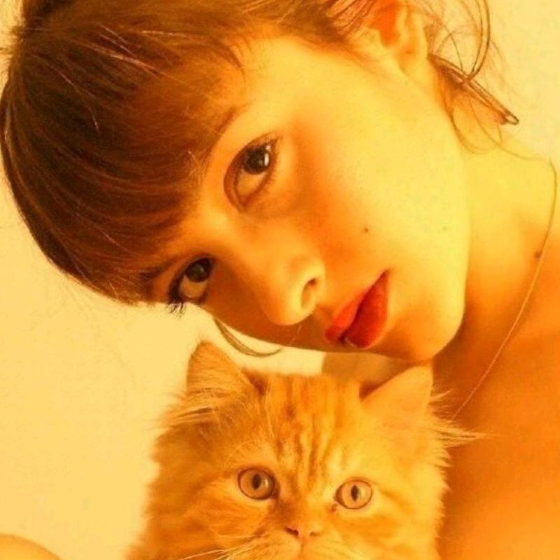 张张爱吃猪蹄花儿