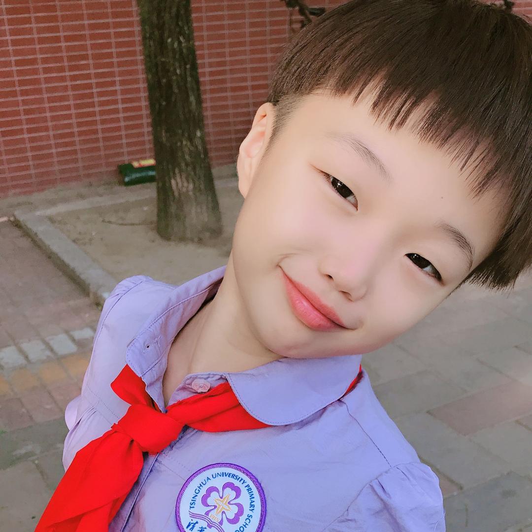 快乐的小阿渲～