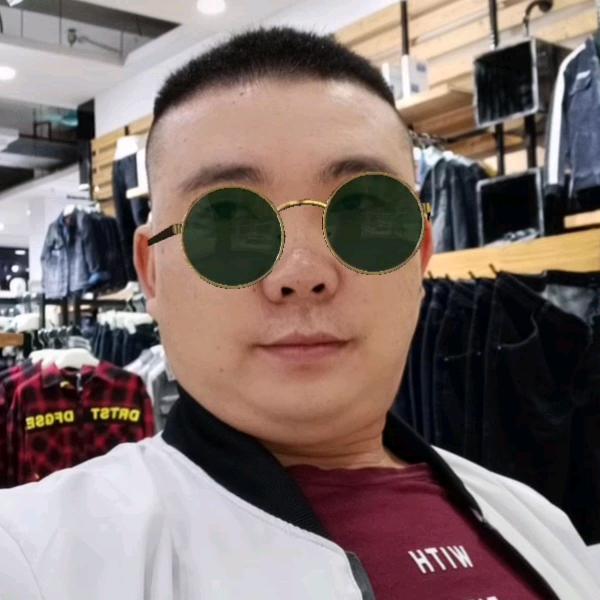 泊谕木材