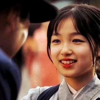 明明很快乐