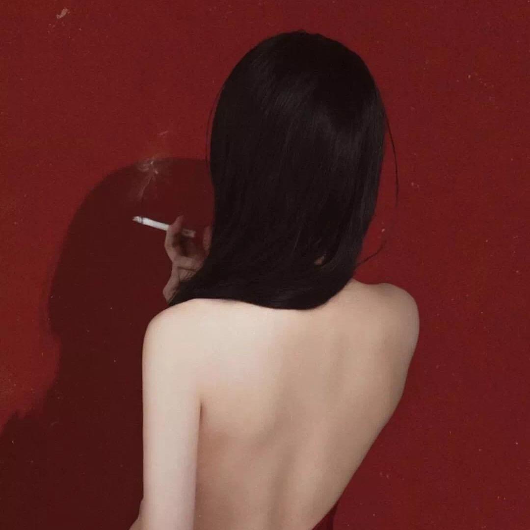 珠圆玉润的淑静同学