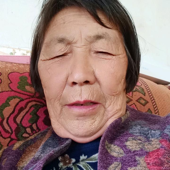 李小粉