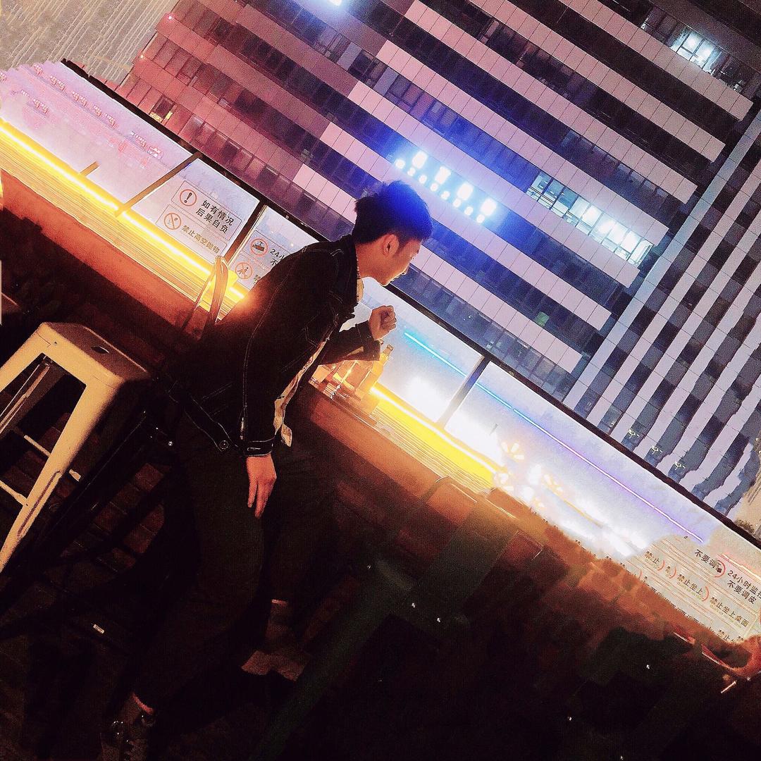 L。