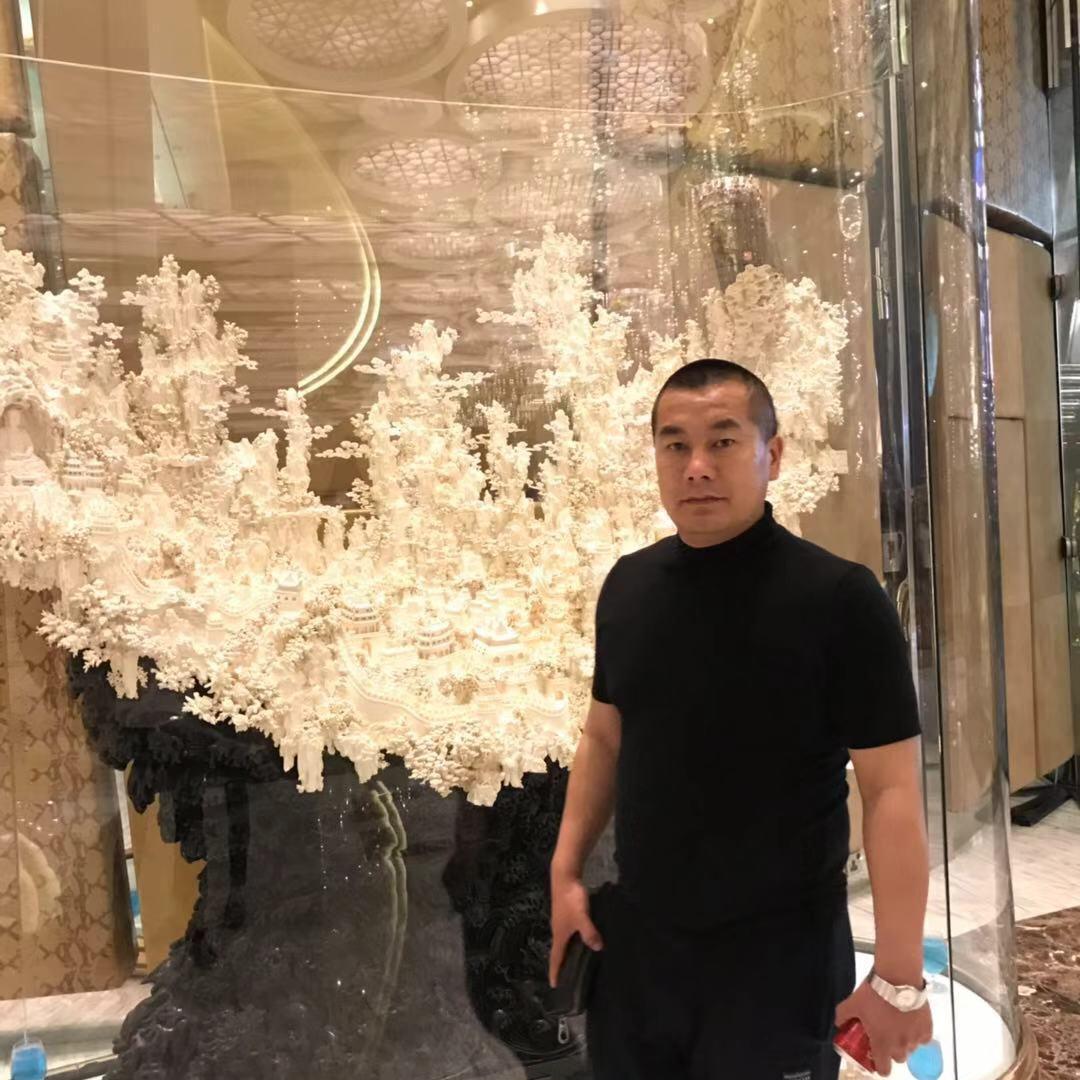 张三