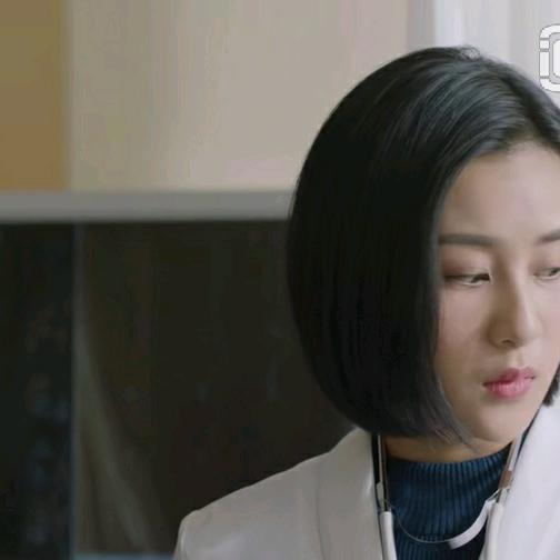 嗯呐.