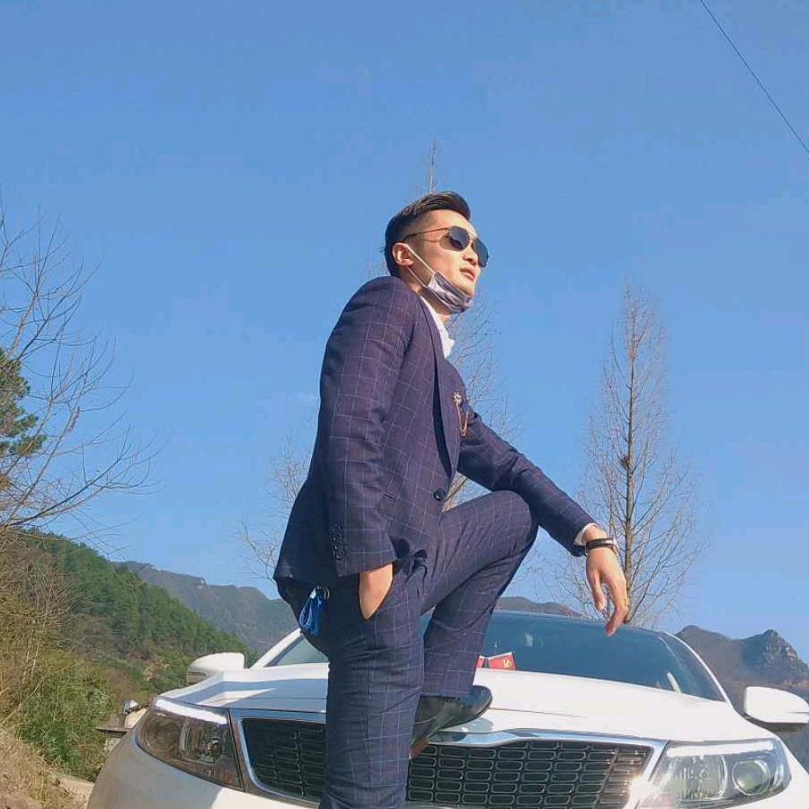 馨馨《伺养员》