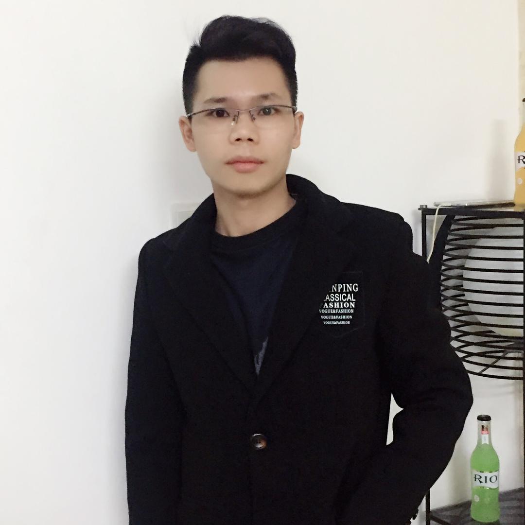 小崔.