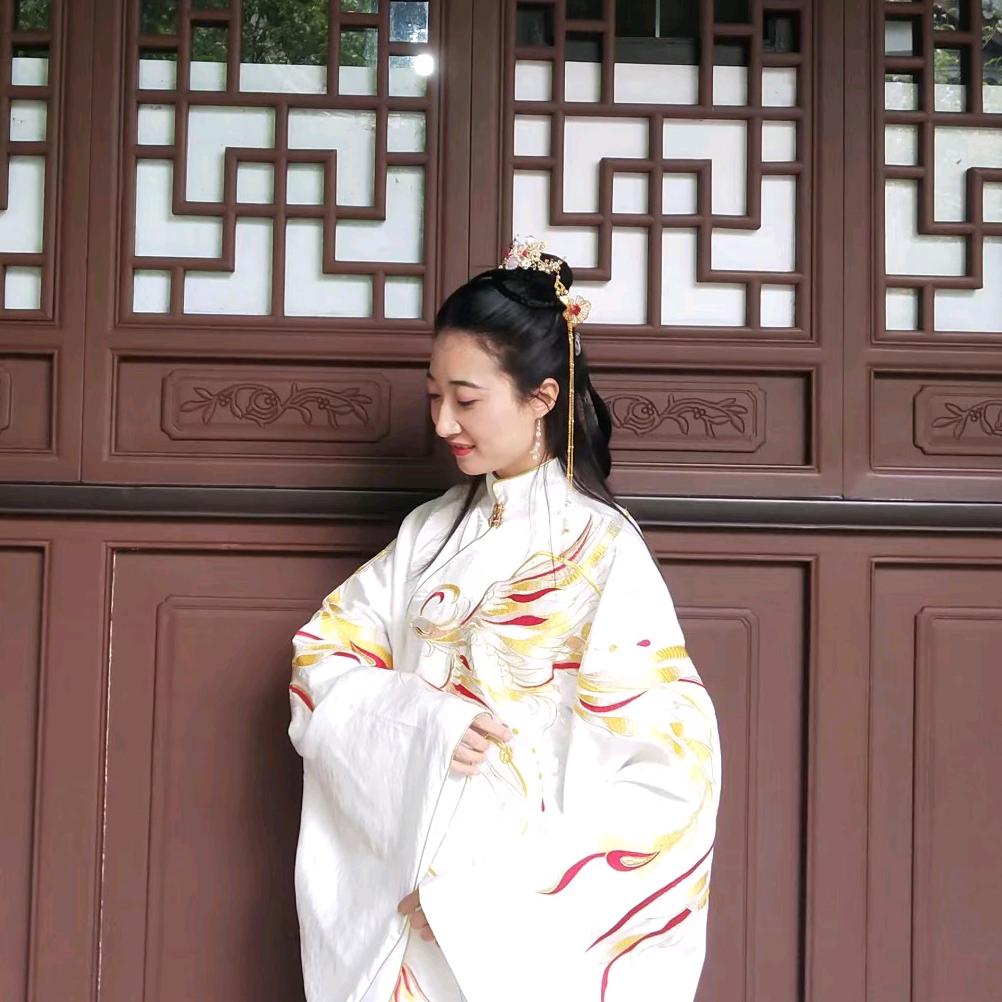 晓月探店日记