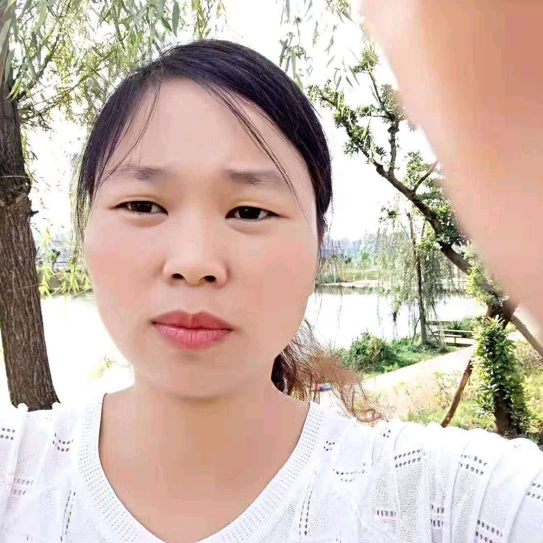 单亲妈妈带俩儿子