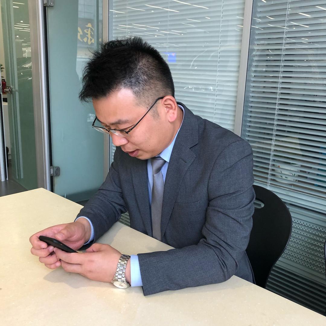 小郭在腾发二手车