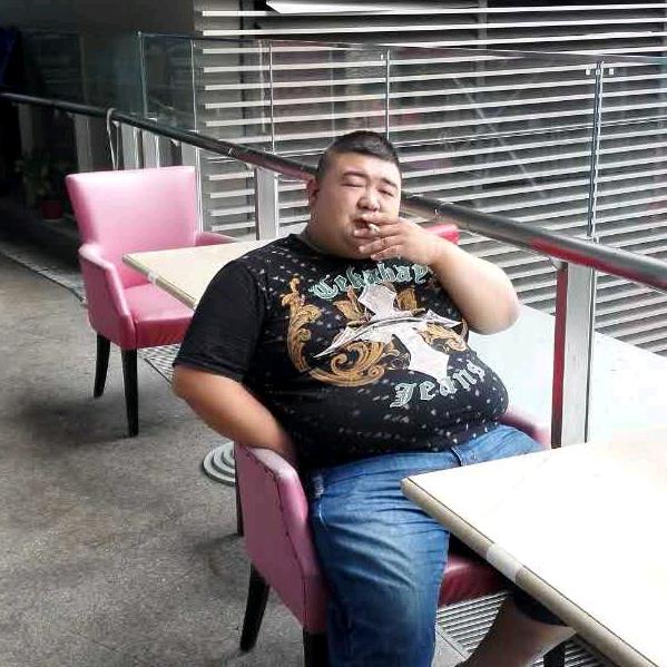 (^-^)/一郭杨肉(^_^)ノ