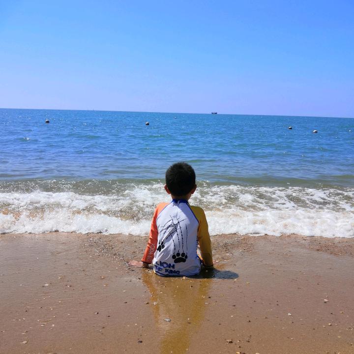 超爱吃瓜的小睿睿