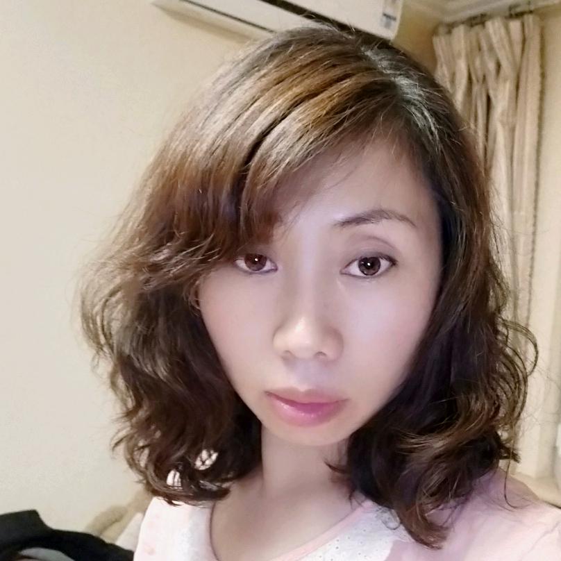 居然之家先锋店Tata木门