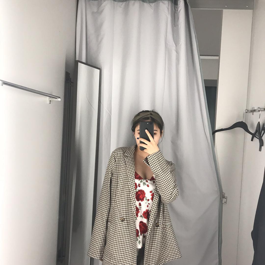 爱吃草莓的桃桃