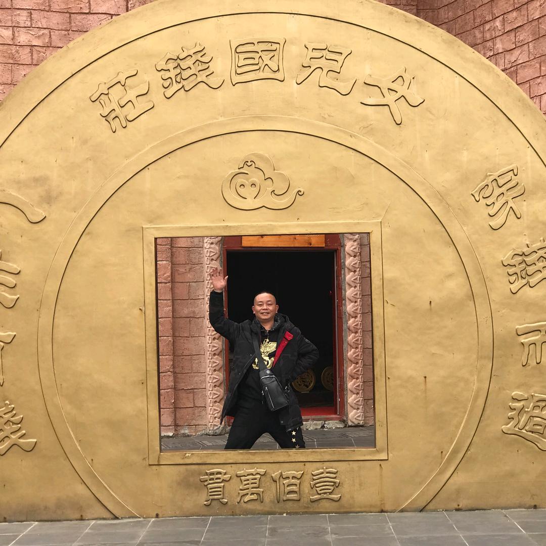 向绍建旅游车（36+2）