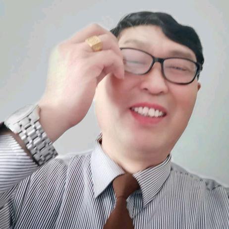 阿荣：关赞必回🤝