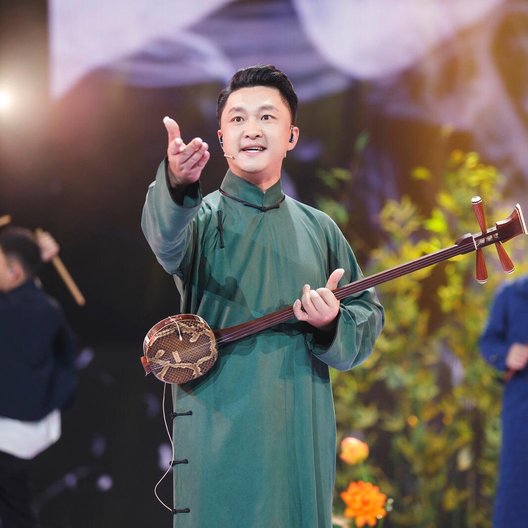 评弹高博文