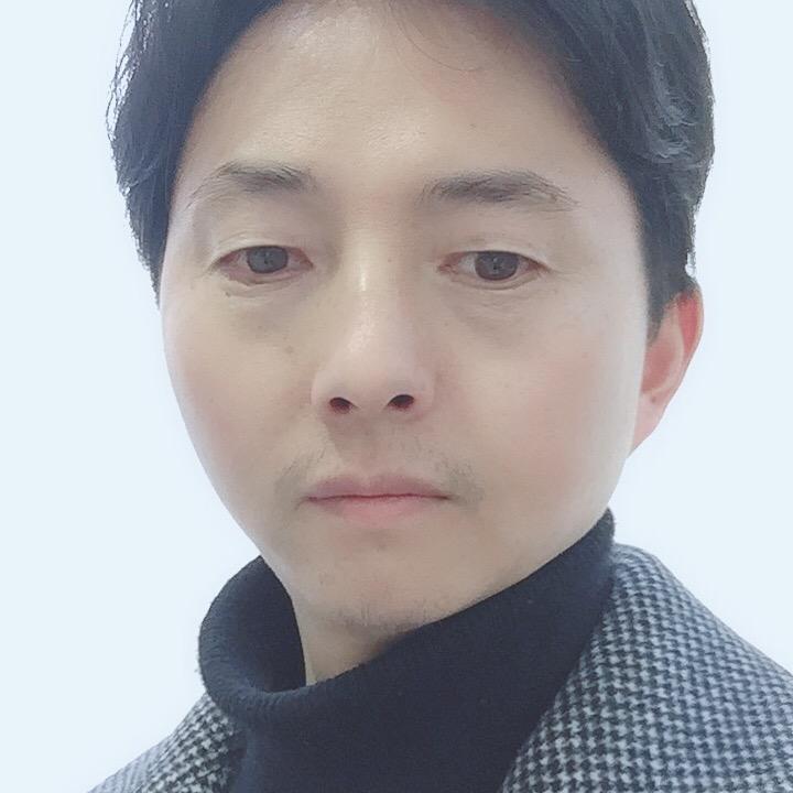 有爱心的童装店主