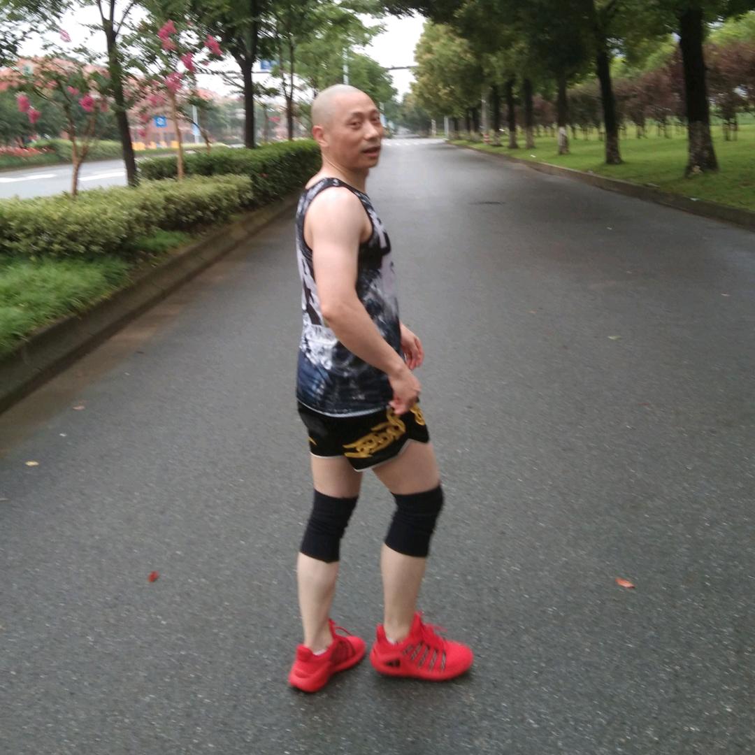 呗影伊神。。。版房