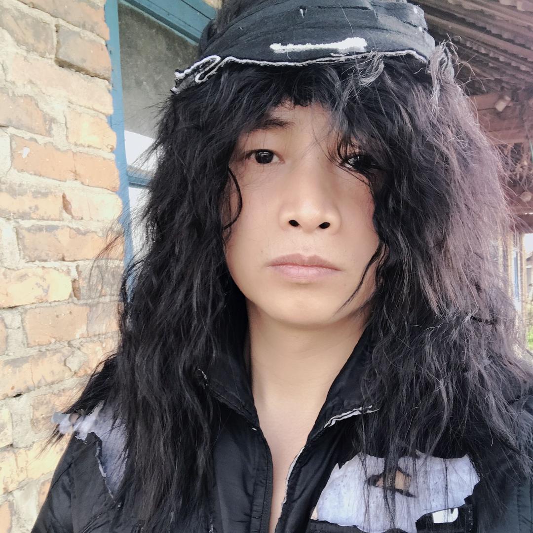 伤感疯哥