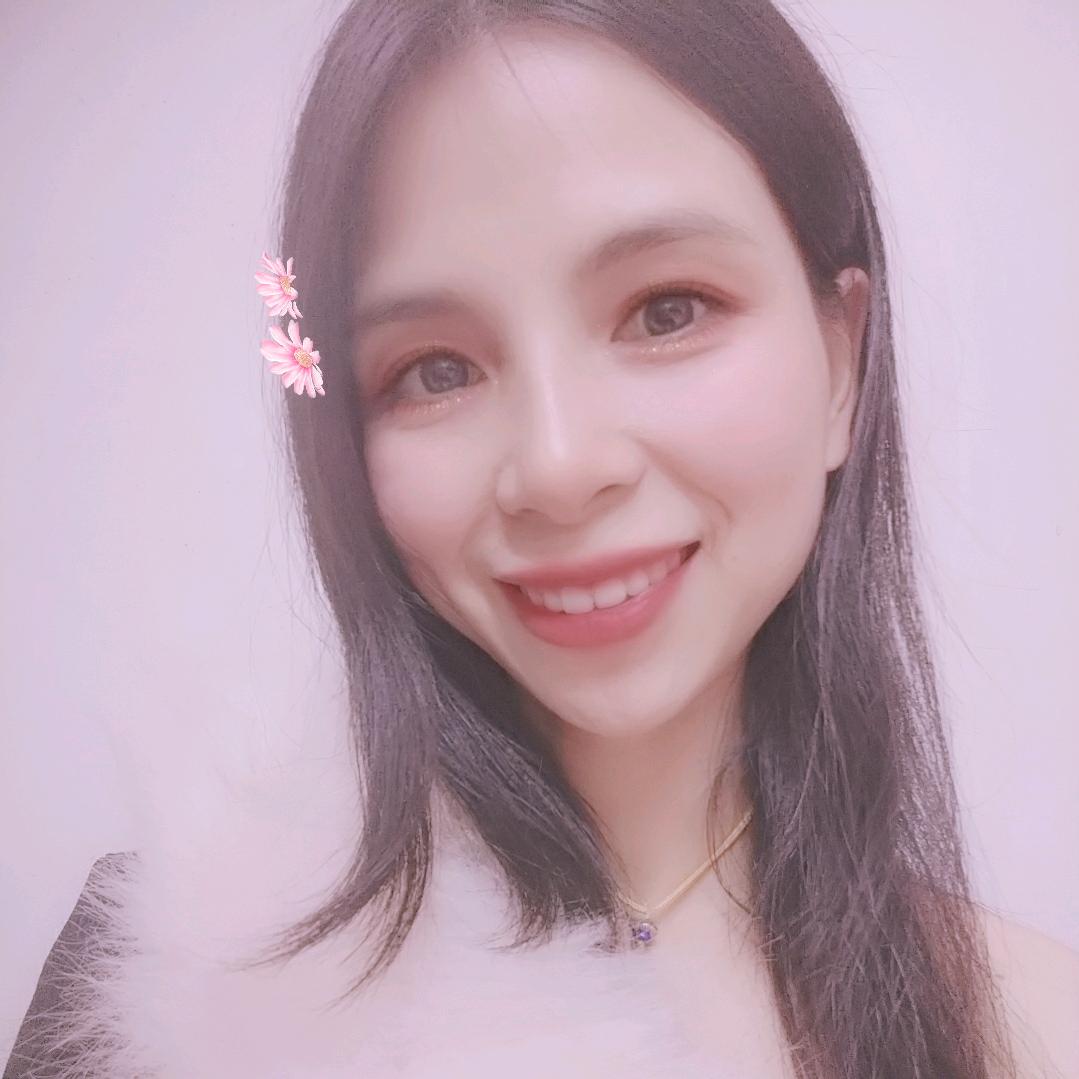 888.8w人       好物在橱窗