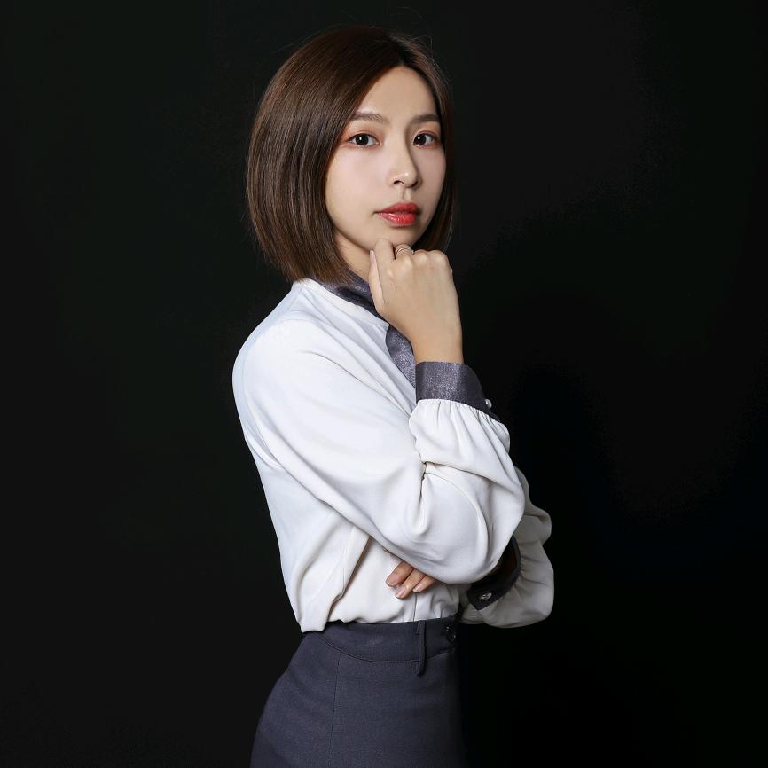 瑞安初与白皮肤管理