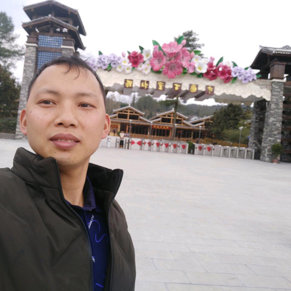 *:ஐ٩(戴 禄 国`)۶ஐ:*