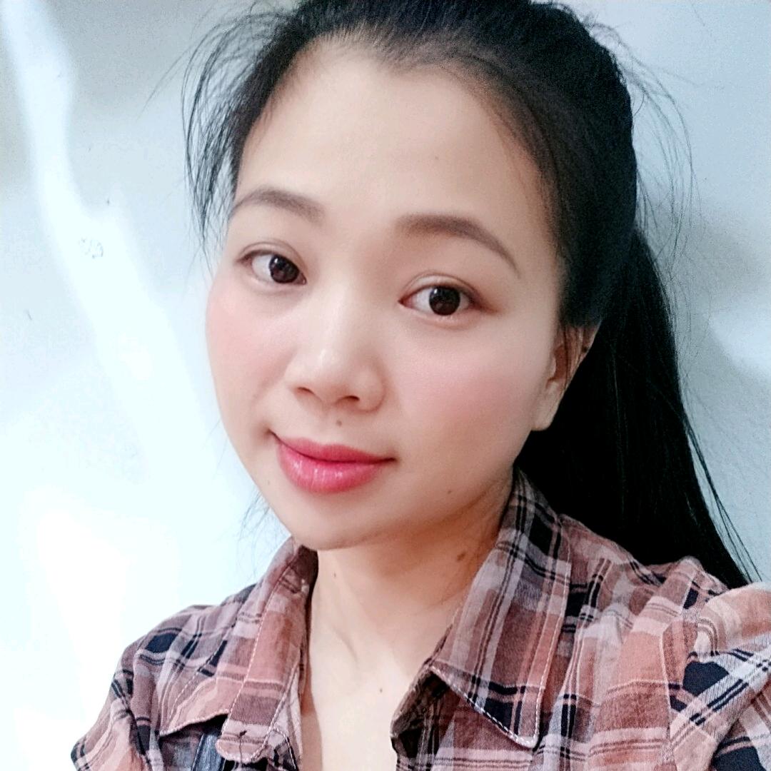 云云吖（姐弟酱香鸭）