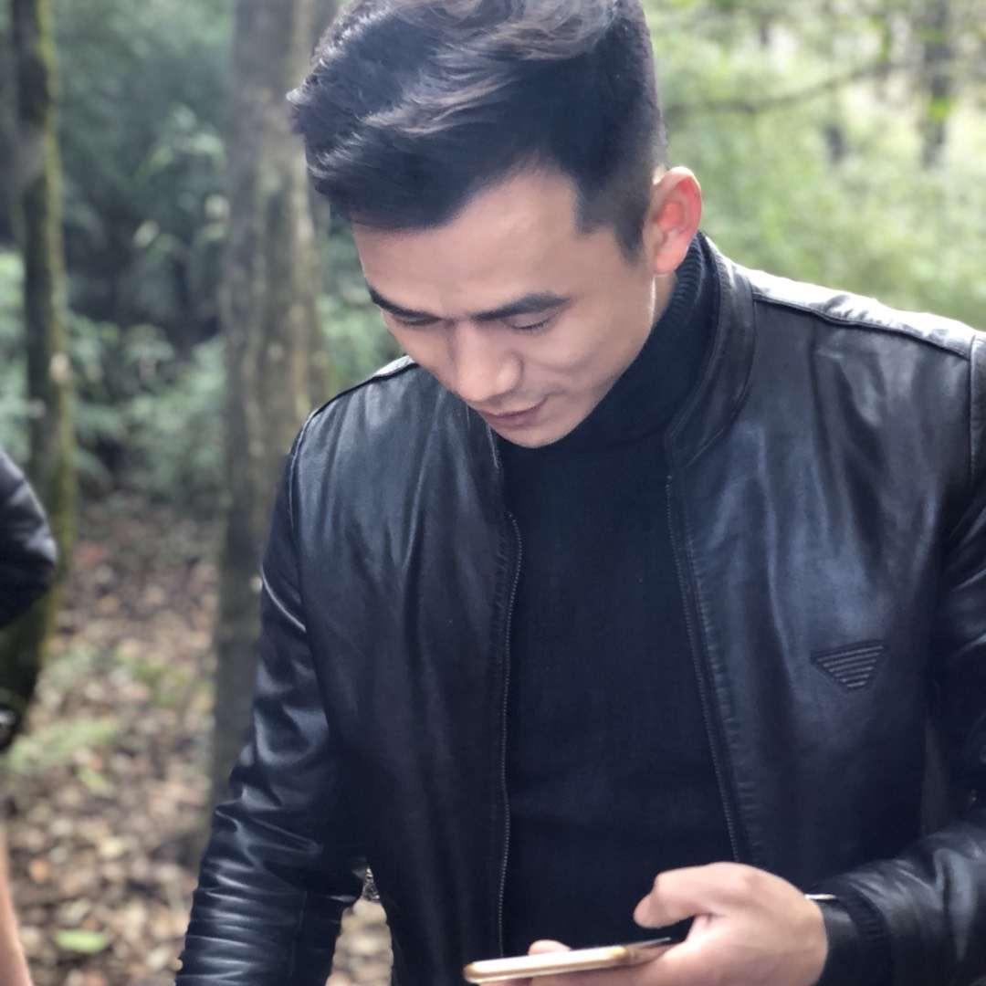 金鹤茶业．集思益．颜兴发