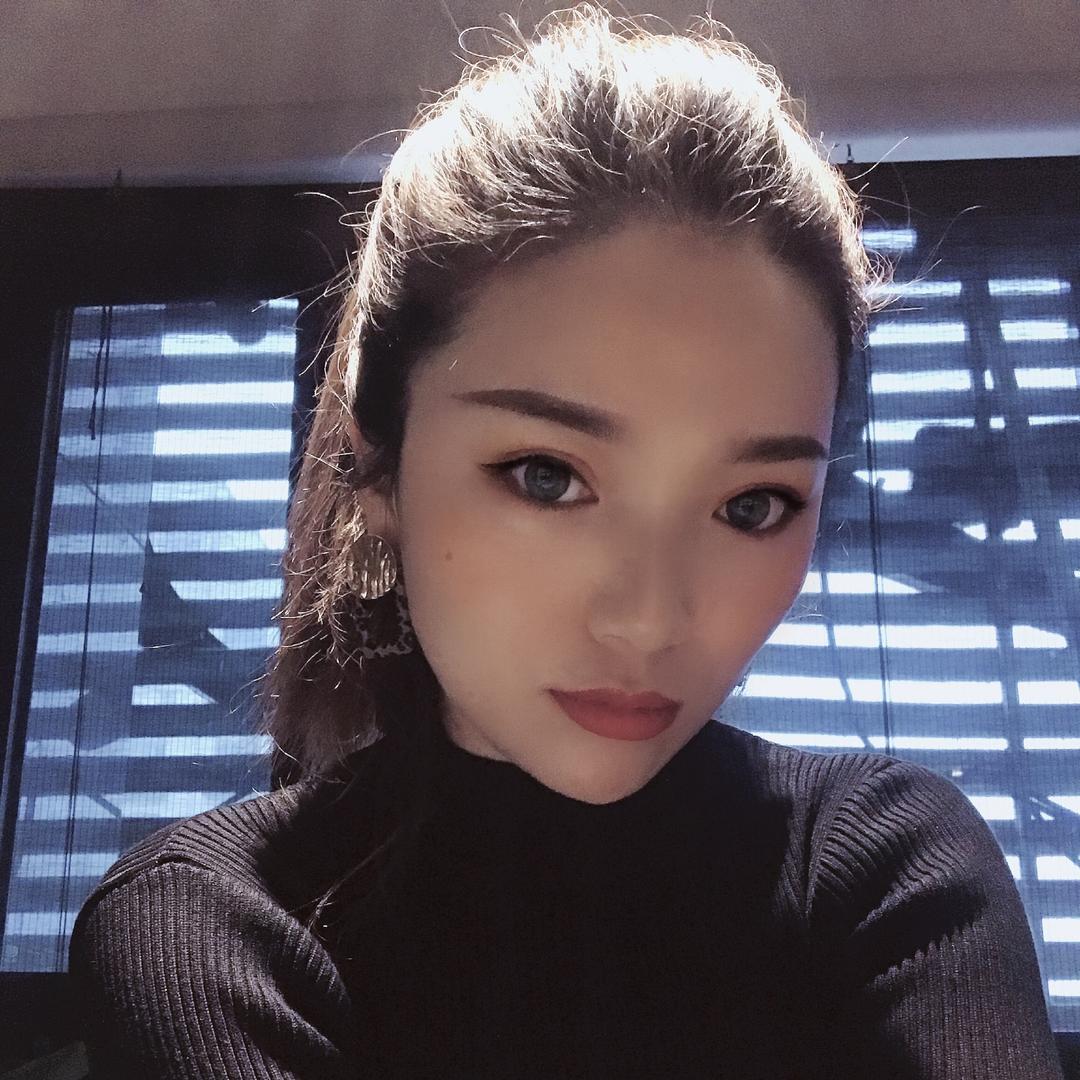 🌜⃢👁‿👁⃢ 🌞sally