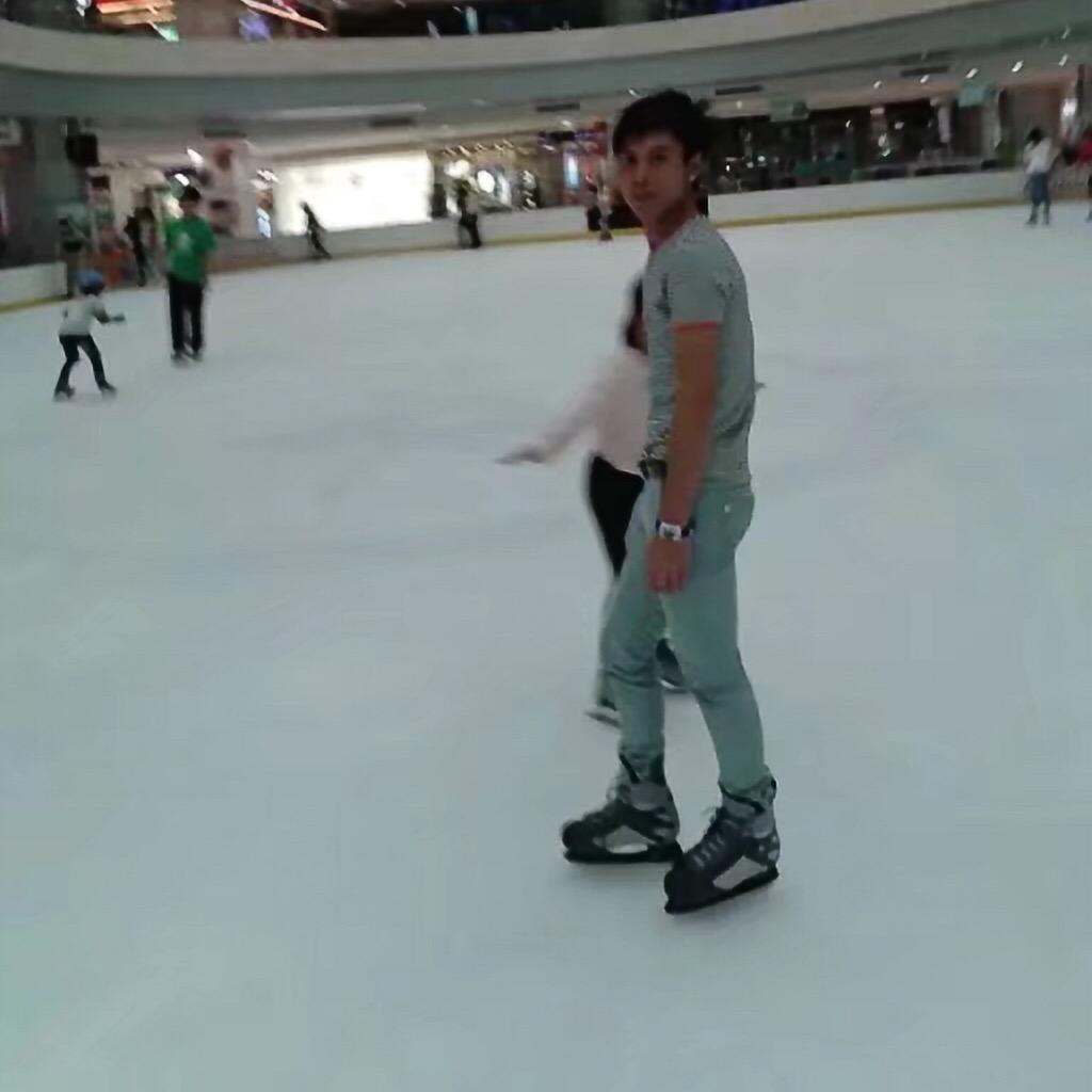 素颜%为谁倾城& （军哥）