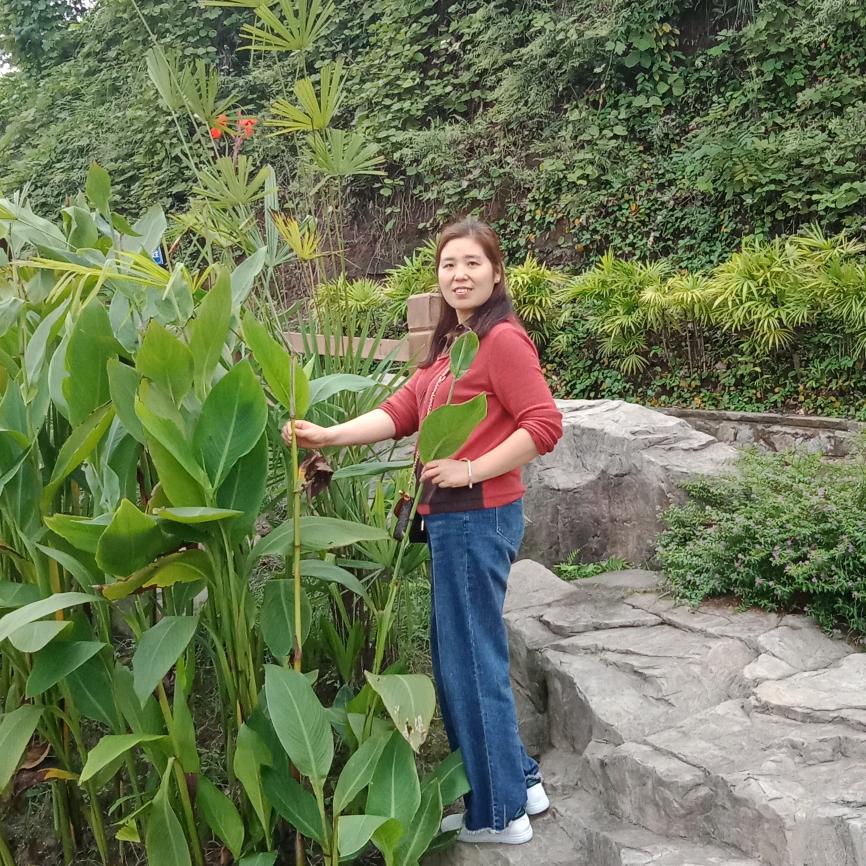 五妹爱手舞