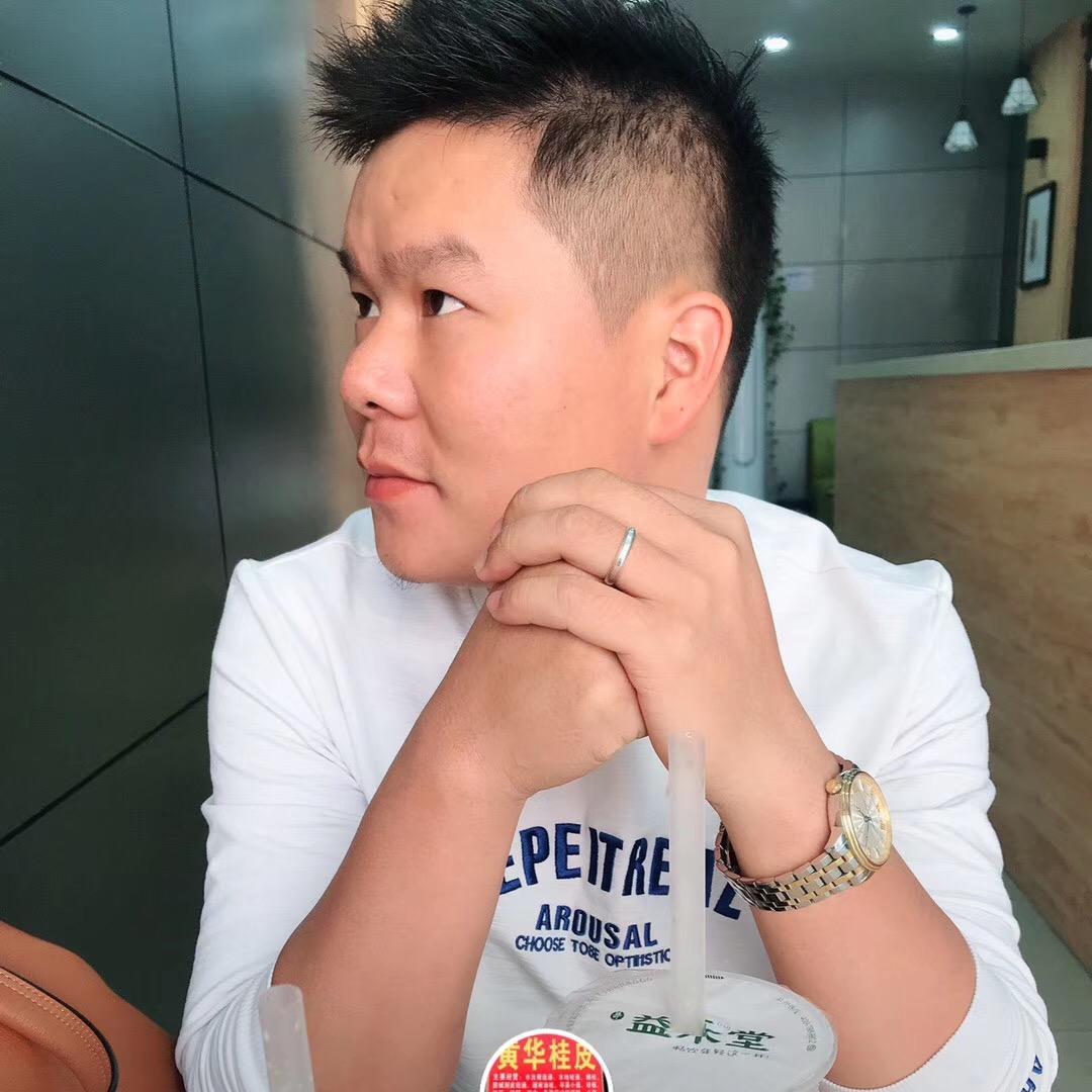 黄华