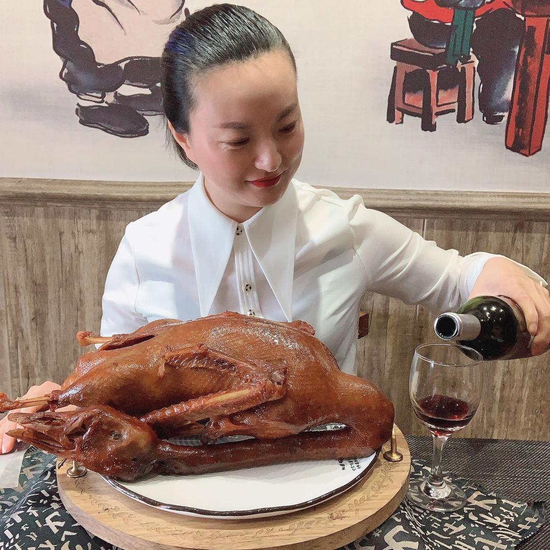 松原市宁江区淞江烤鹅店