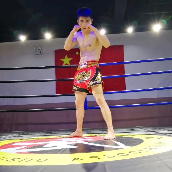 小彭 👊👊