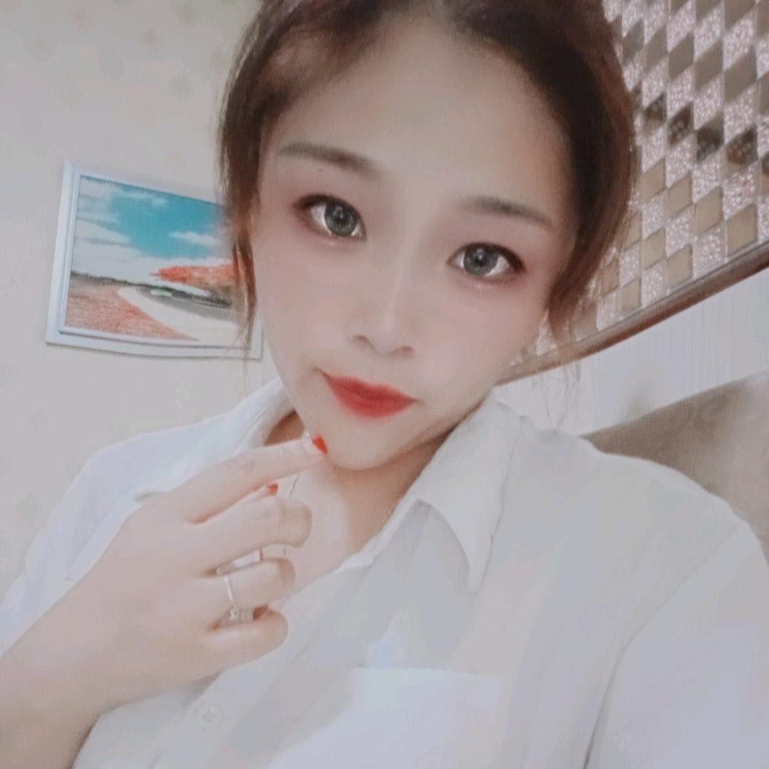 希希吖👑