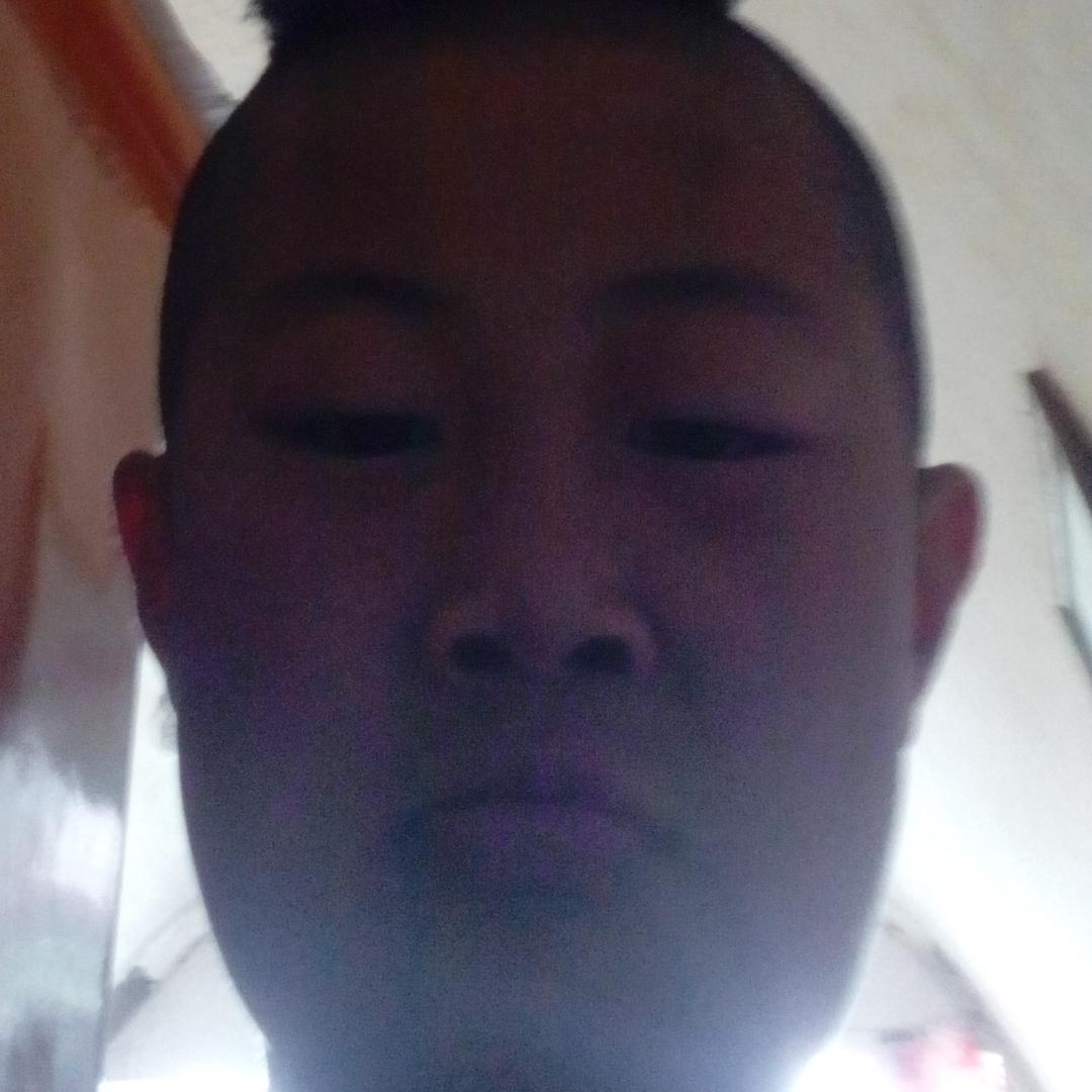 范凯乐勇往直前加油